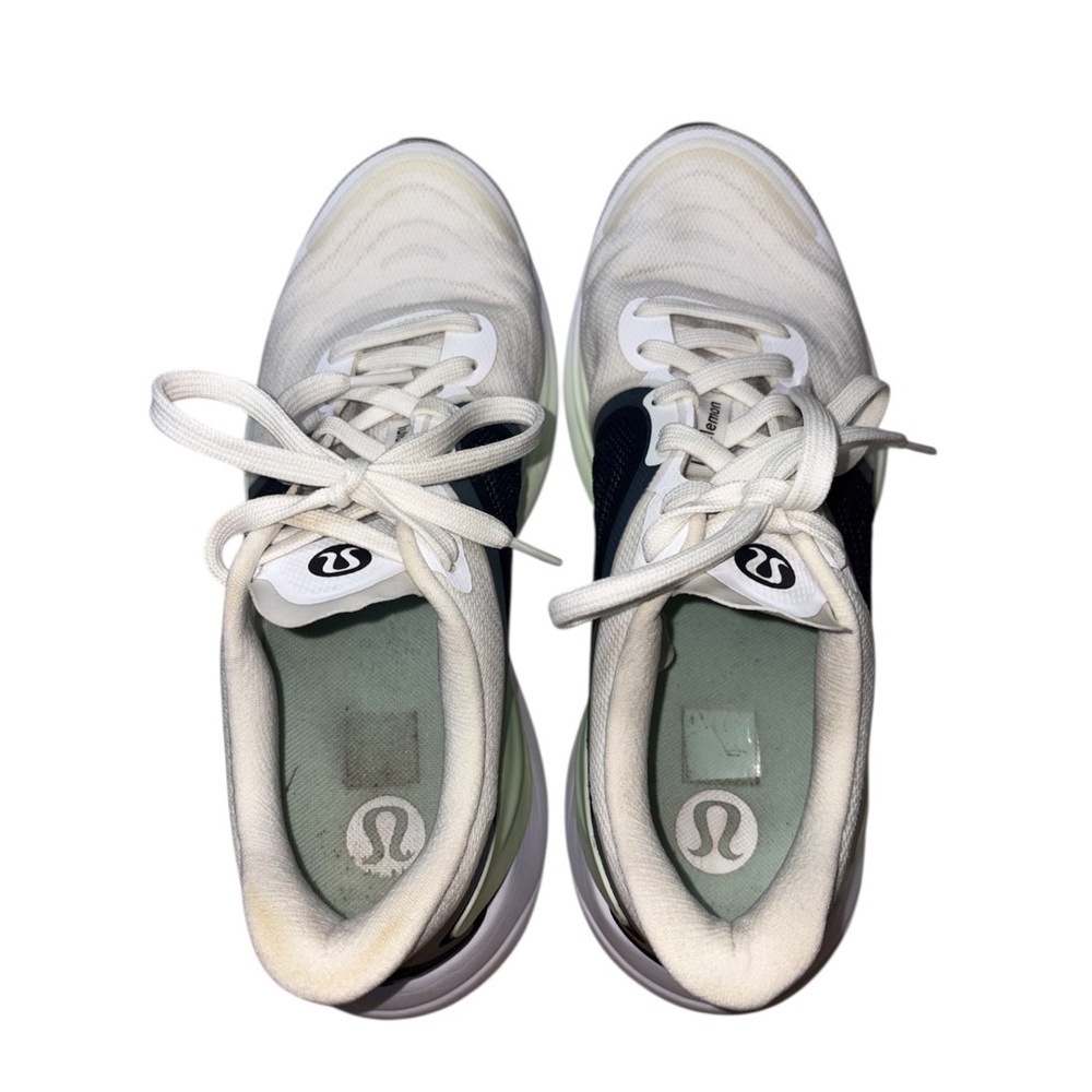 Lululemon Women’s Blissfeel 2 Running Shoe White/Black/Kohlrabi Green Size 11 - Picture 6 of 10